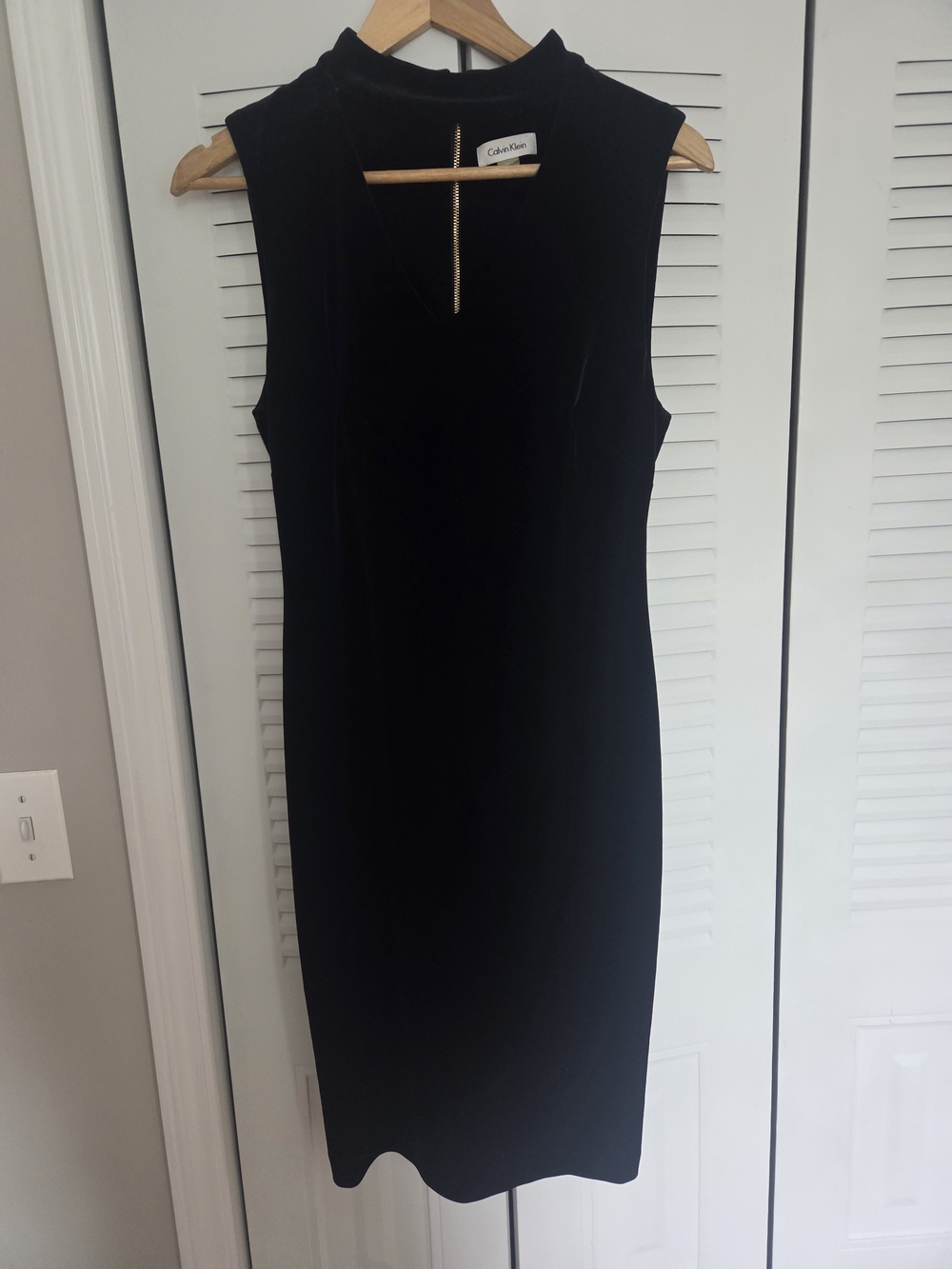 Calvin Klein Black Sleeveless Velvet Midi Dress with Zip Keyhole